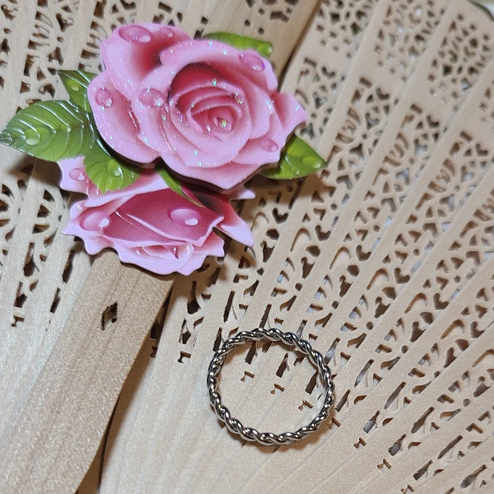 Ladies Ring For Sale Size 6.5
